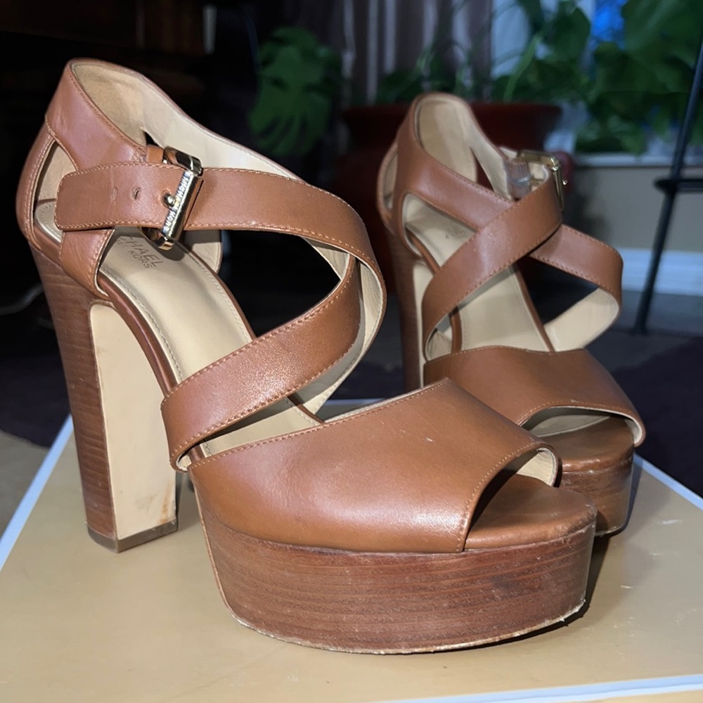 Michael Kors Platform strap heels